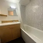 Apartment Neves - Location: Pour 4 Personnes Dans Un Quartier Jeune Et Anime *