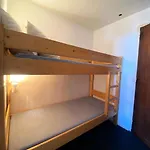 Neves - Location: Pour 4 Personnes Dans Un Quartier Jeune Et Anime Apartment