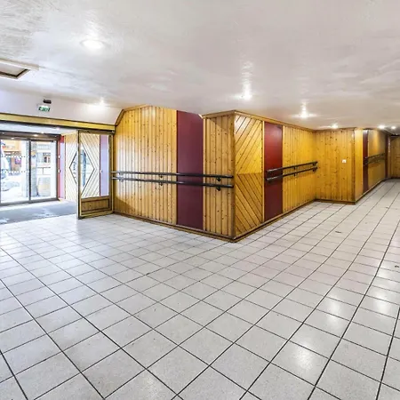 Neves - Location: Pour 4 Personnes Dans Un Quartier Jeune Et Anime 아파트