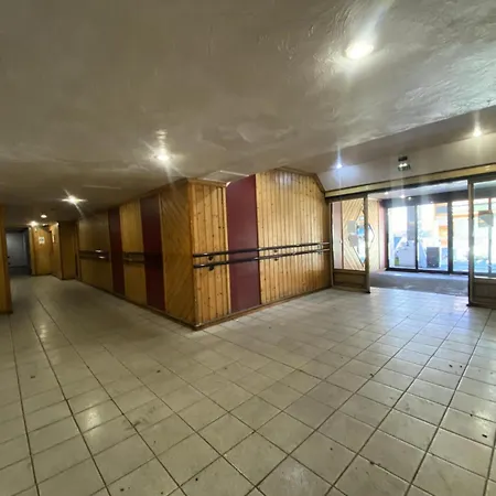 Neves - Location: Pour 4 Personnes Dans Un Quartier Jeune Et Anime 아파트