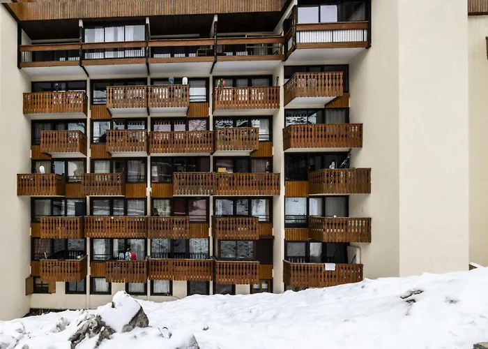 Apartment Neves - Location: Pour 4 Personnes Dans Un Quartier Jeune Et Anime Val Thorens